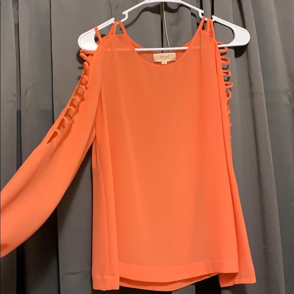 Women’s Top Size Small